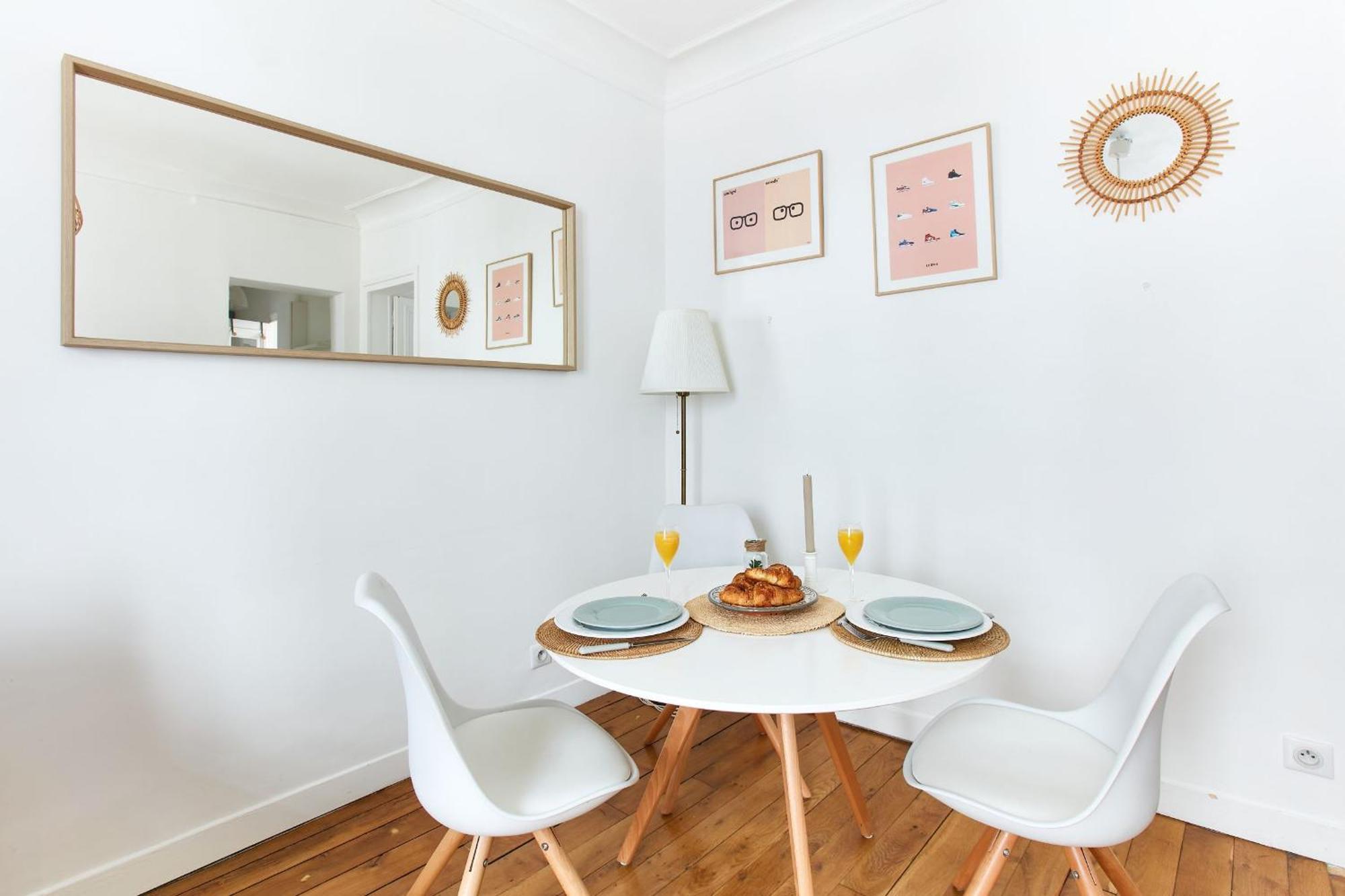 Montmartre & Rue Durantin - 1Br - Cityapartmentstay Paris Eksteriør bilde